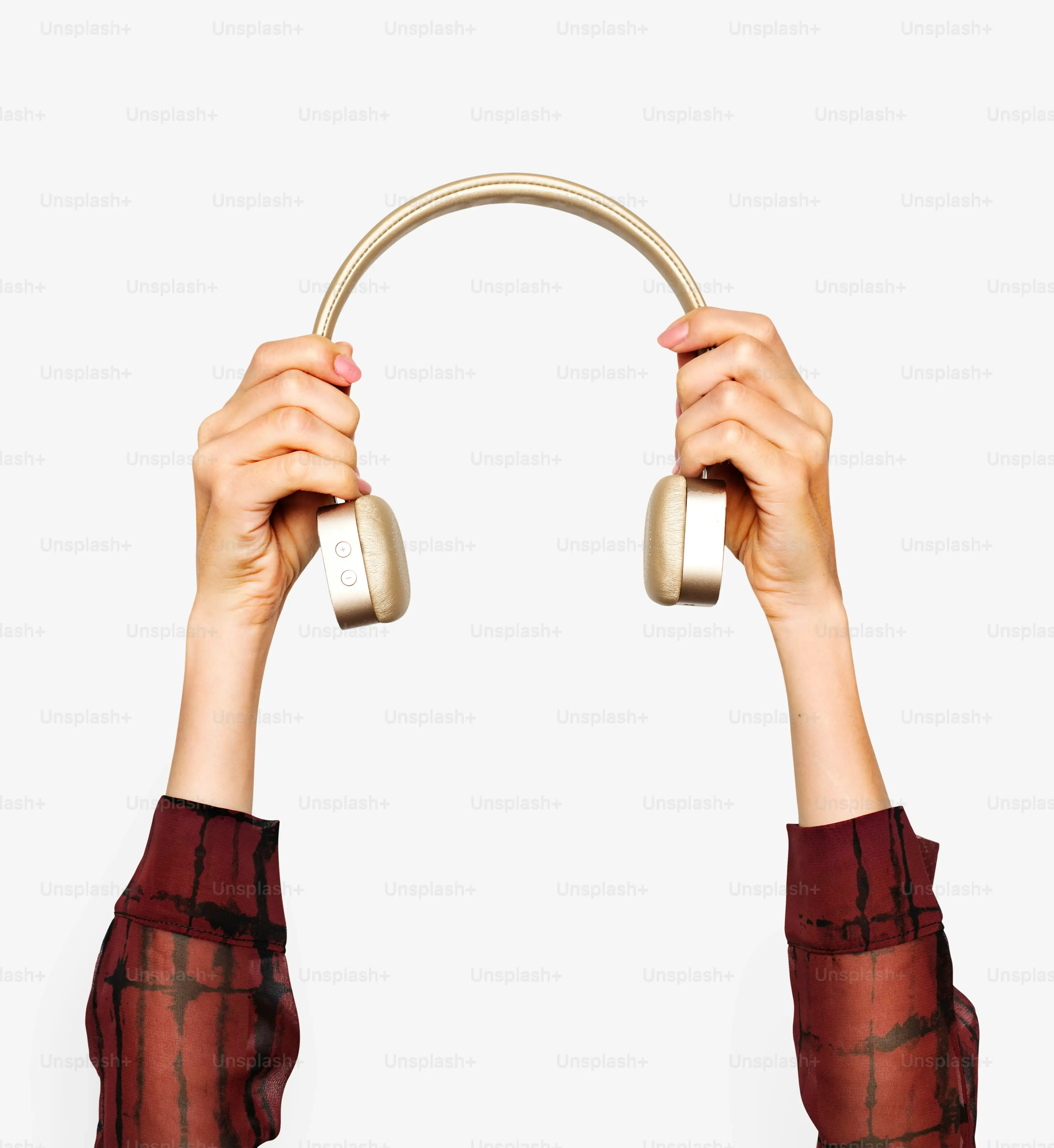 Beyond the Swing: Integrating Double Arm Kettlebell Swings into Your Routine